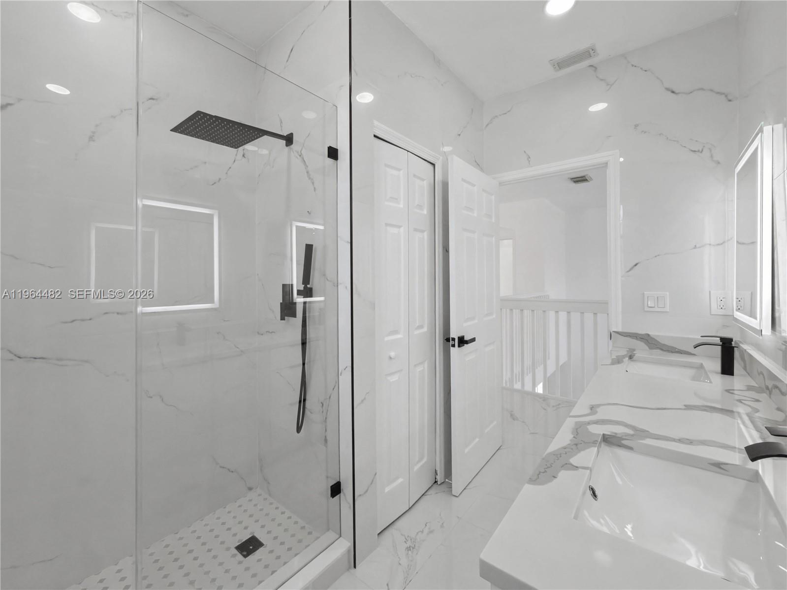 CENTURY GARDENS VILLAS - Residential