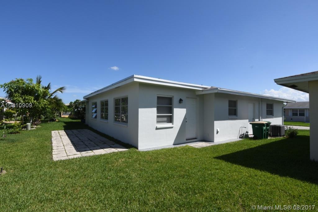 MAINLANDS OF TAMARAC LAKE - Residential