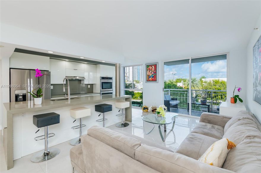 Location location location! Beautifully renovated 2/2 in South Beach. Open concept kitchen/dining/living room. Perfect for roommates—split floor plan. 2 large walk-in closets, lots of storage in this airy, bright home. Large, bright and clean laundry facility in the building. 1 parking space, gated/secured in this boutique building, with on site management and 24-hour front door personnel. Across the street from Trader Joe's. Walk everywhere--restaurants, Publix, Freshmarket, and all the nightlife of Sobe. Small pets permitted. Minimum year lease, renewable. The association is upgrading all unit windows and balcony doors to highest rated impact. This will reduce noise and maintain optimal interior climate. Work will start in late autumn and take 6 months, but only 2 days per unit. Please give 24hr notice to show, agent must accompany. Text agent to schedule. Showings begin 15 April, week days only.