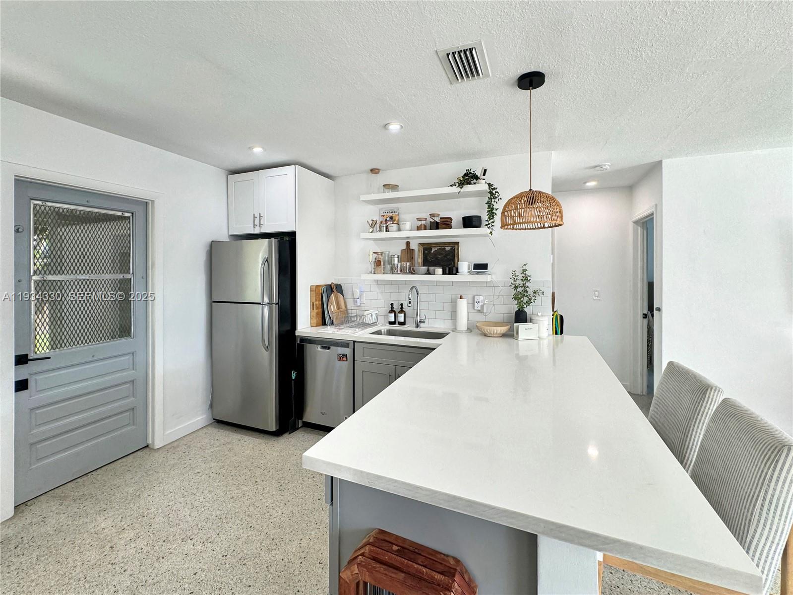 HOPPERS GARDEN TRACTS - Residential