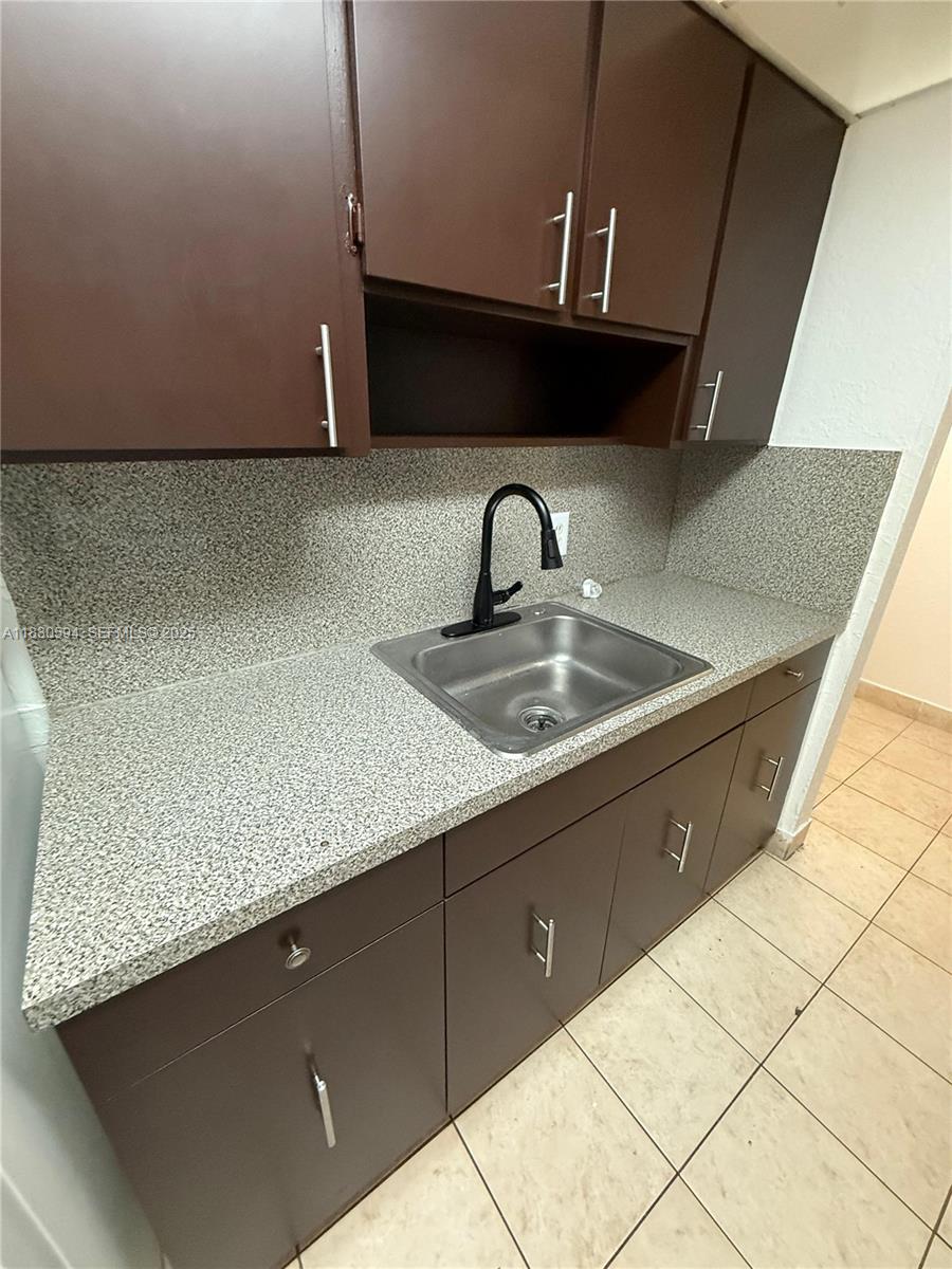 VILLA CATALINA CONDO - Residential