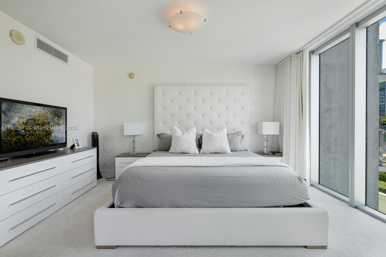 ELOQUENCE ON THE BAY COND - Residential Lease