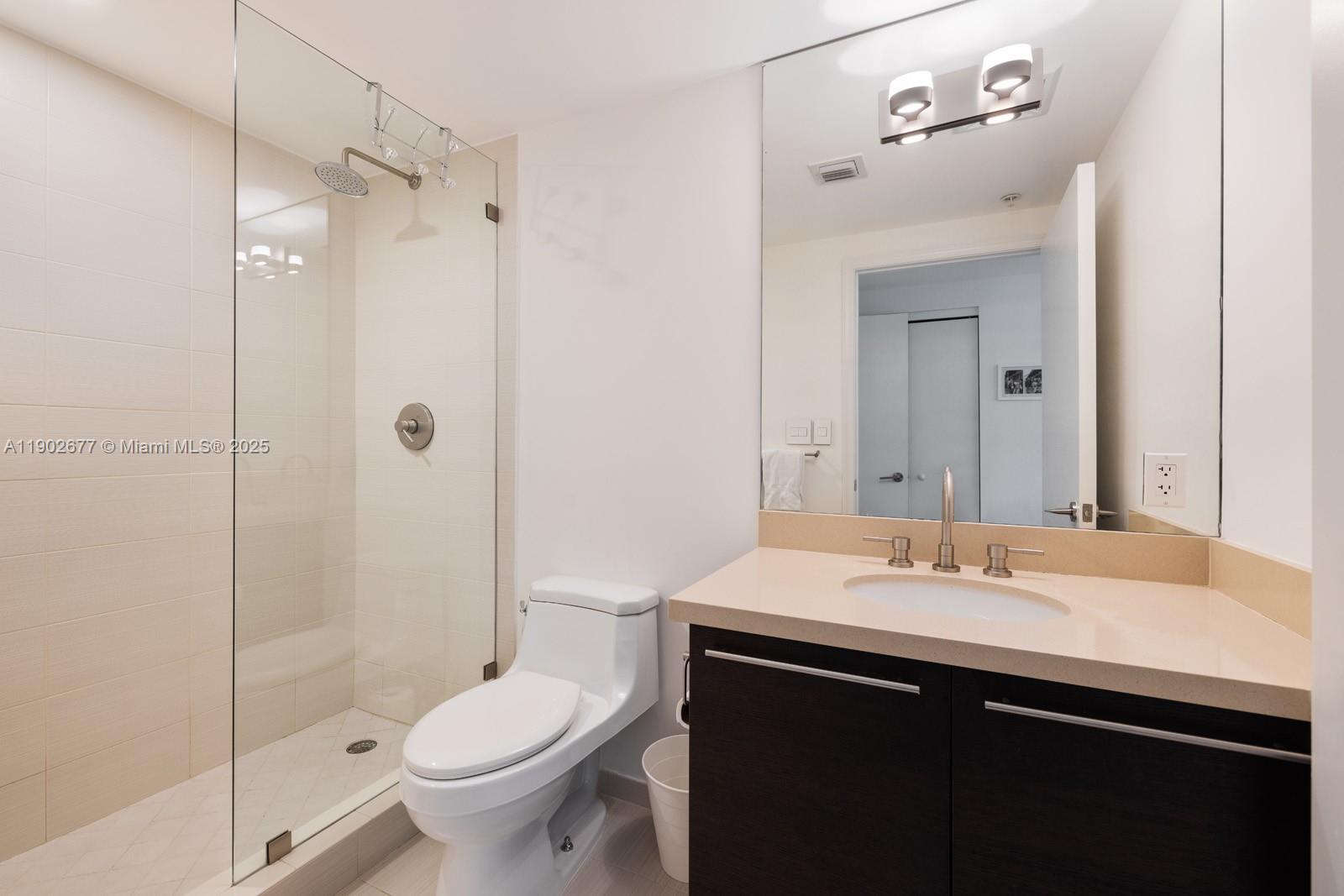 ELOQUENCE ON THE BAY COND - Residential Lease