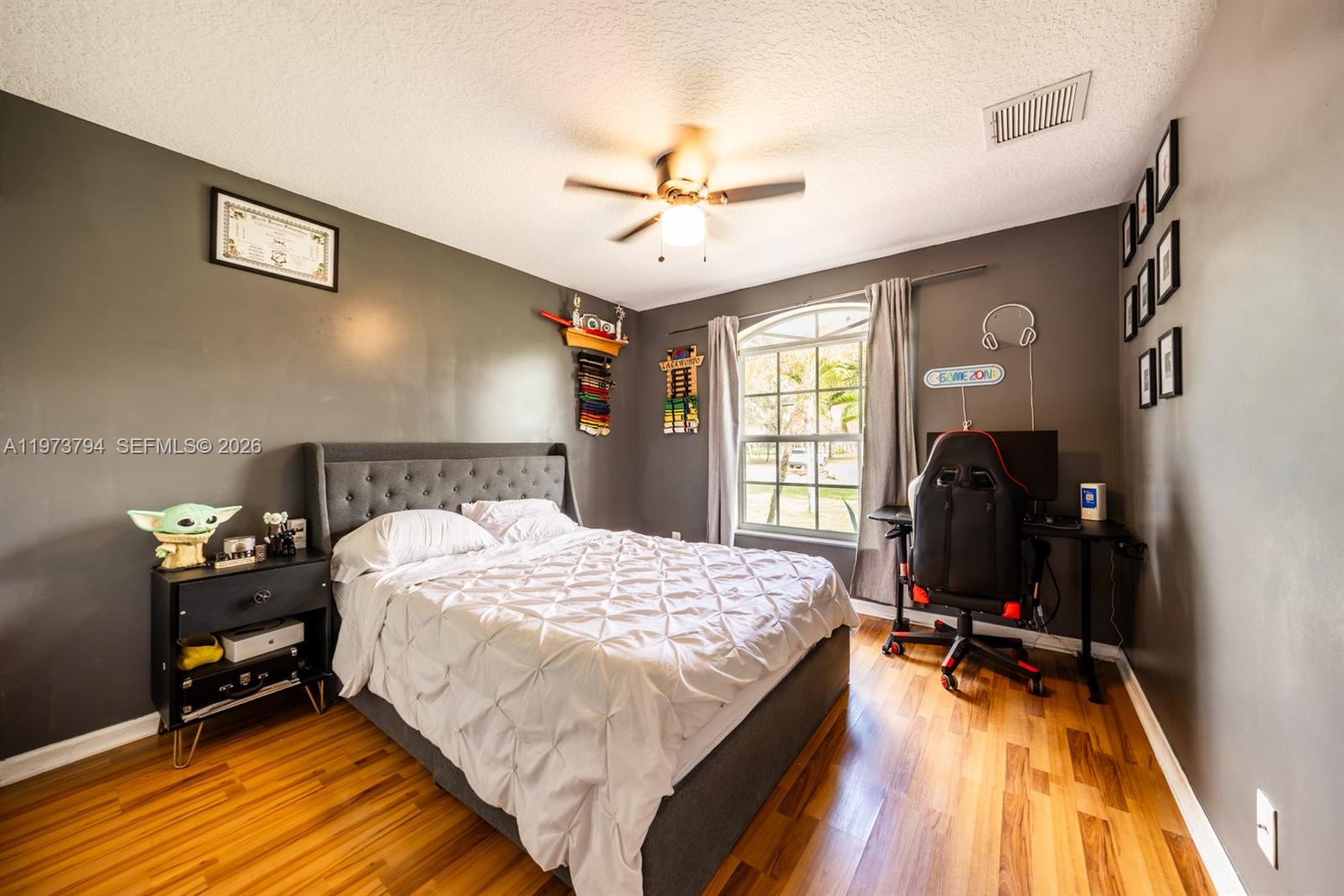 Acreage & Unrec - Residential