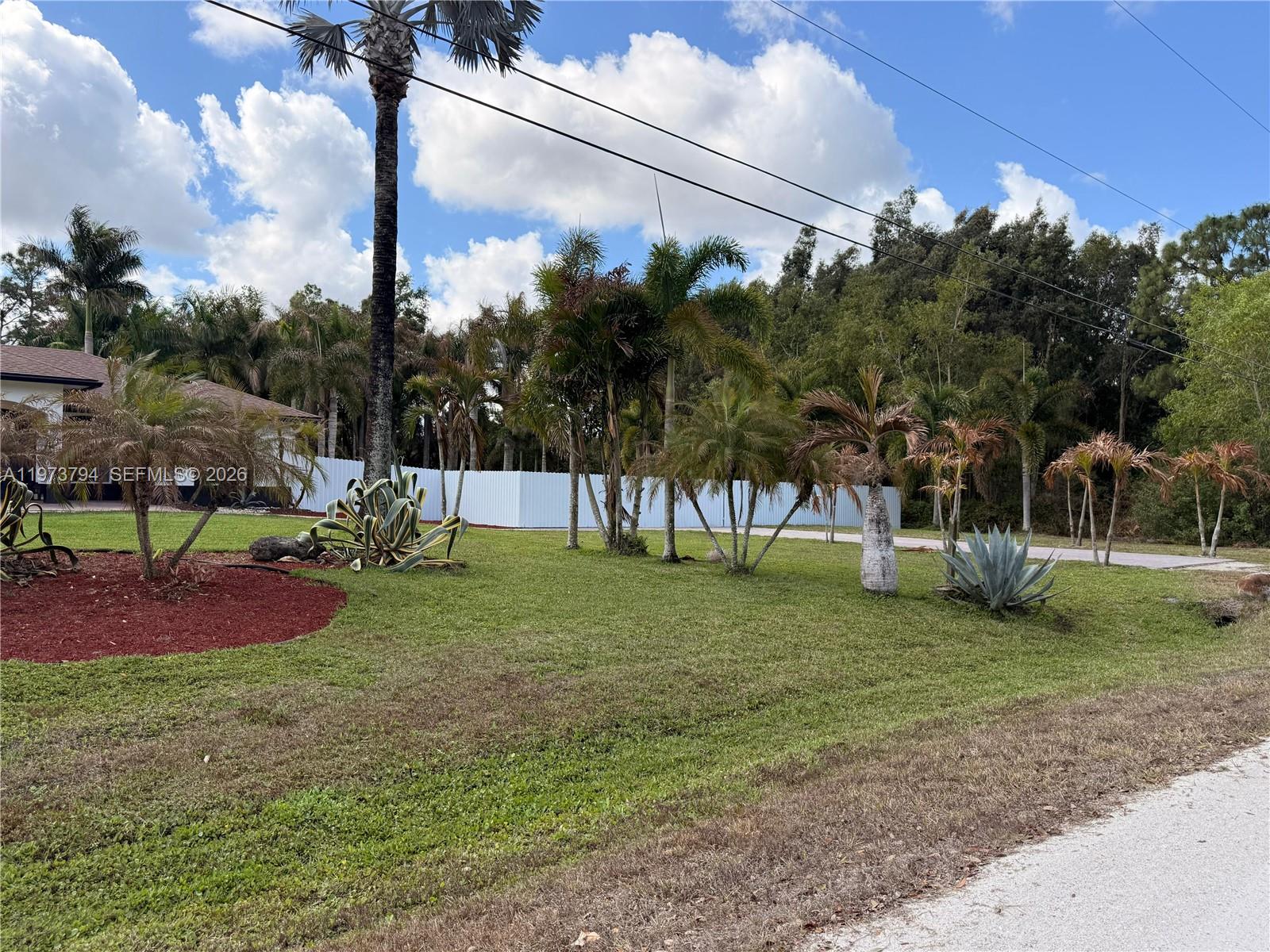 Acreage & Unrec - Residential