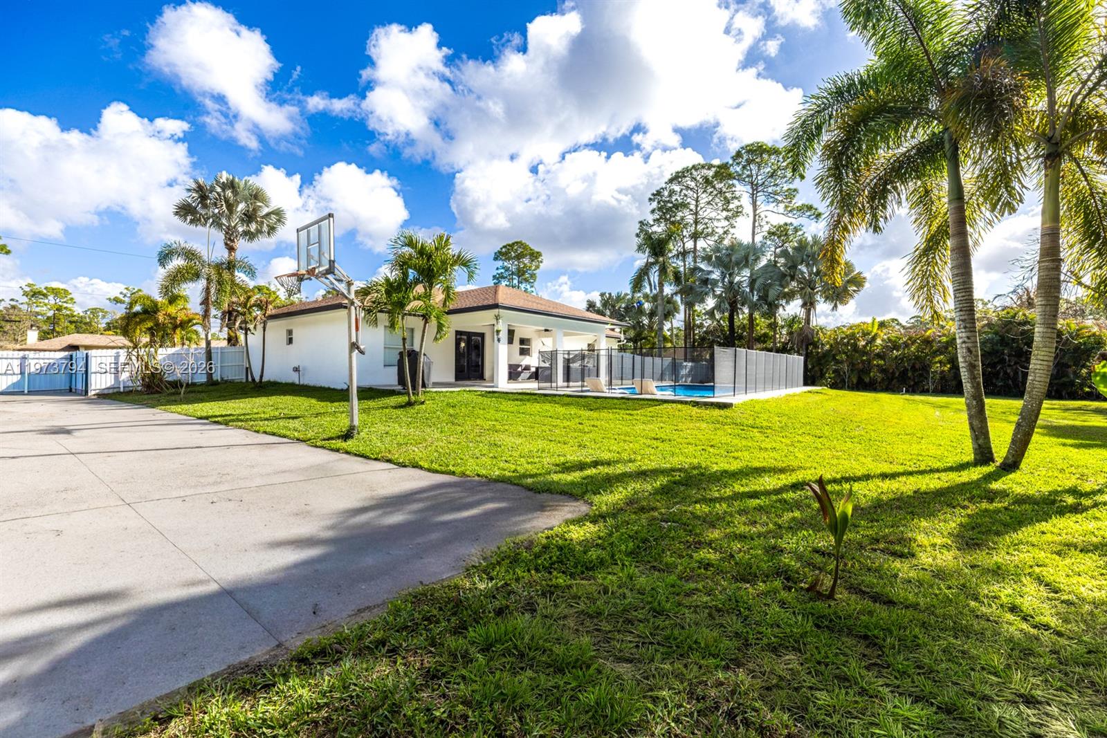 Acreage & Unrec - Residential