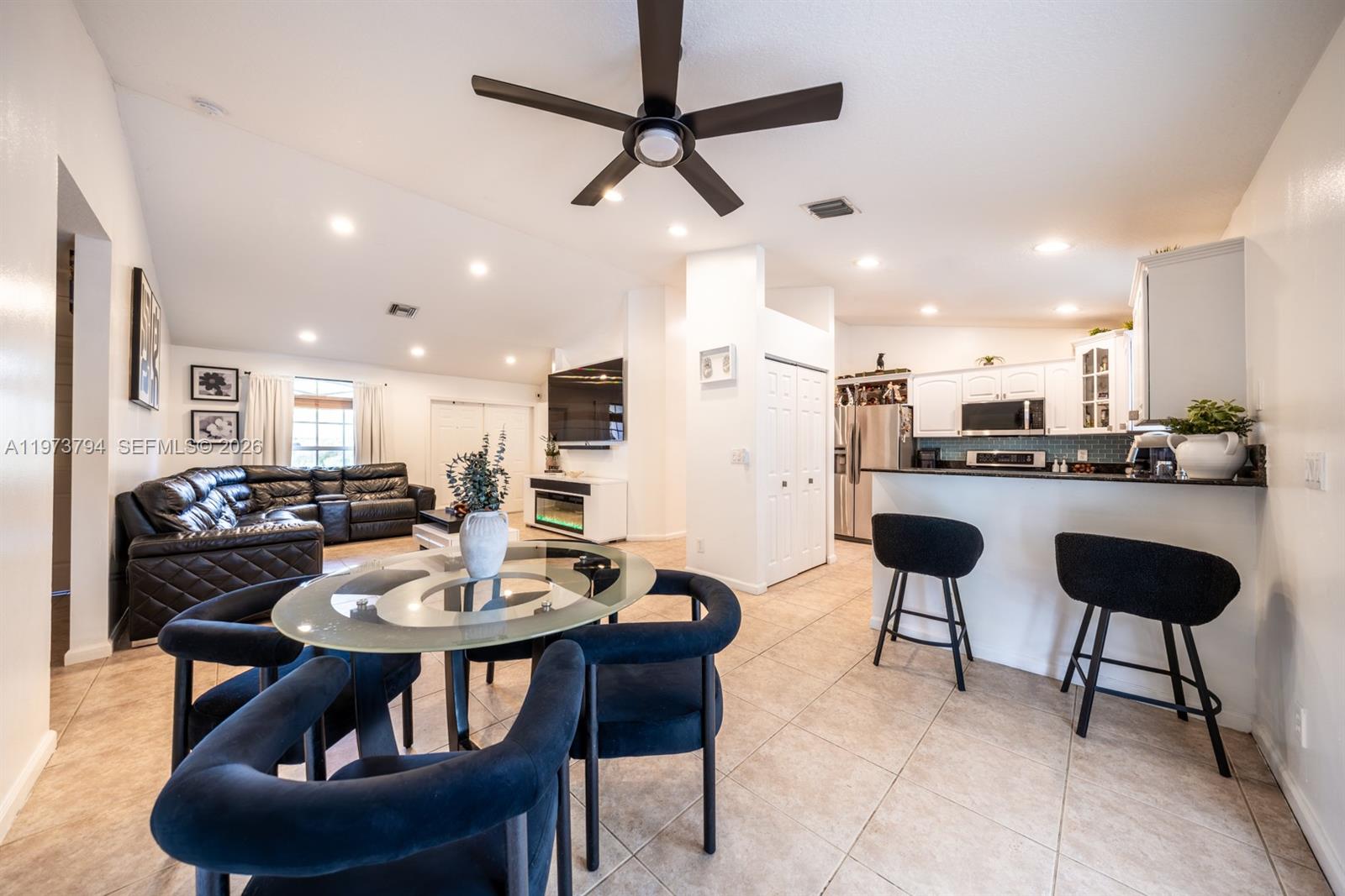 Acreage & Unrec - Residential