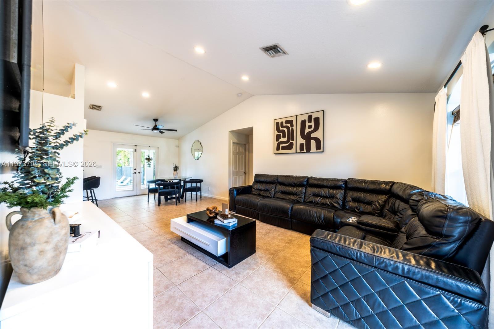 Acreage & Unrec - Residential