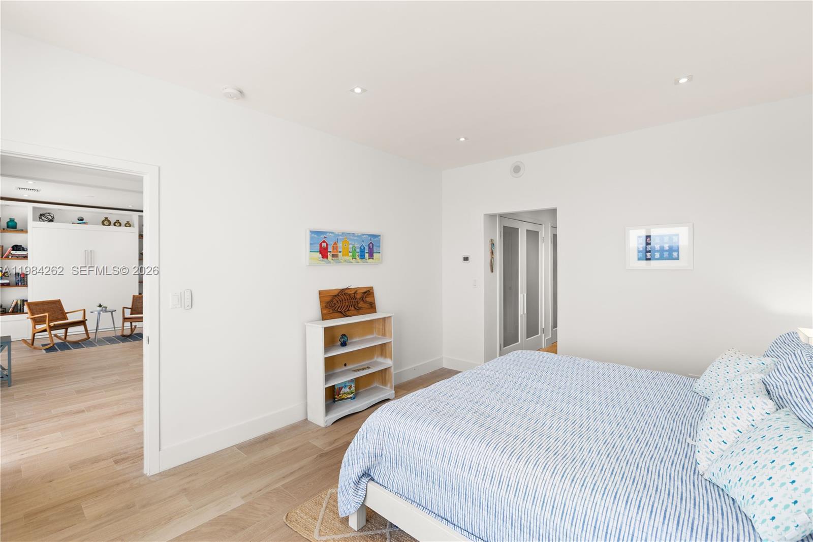 OCEANSIDE PLAZA CONDO - Residential