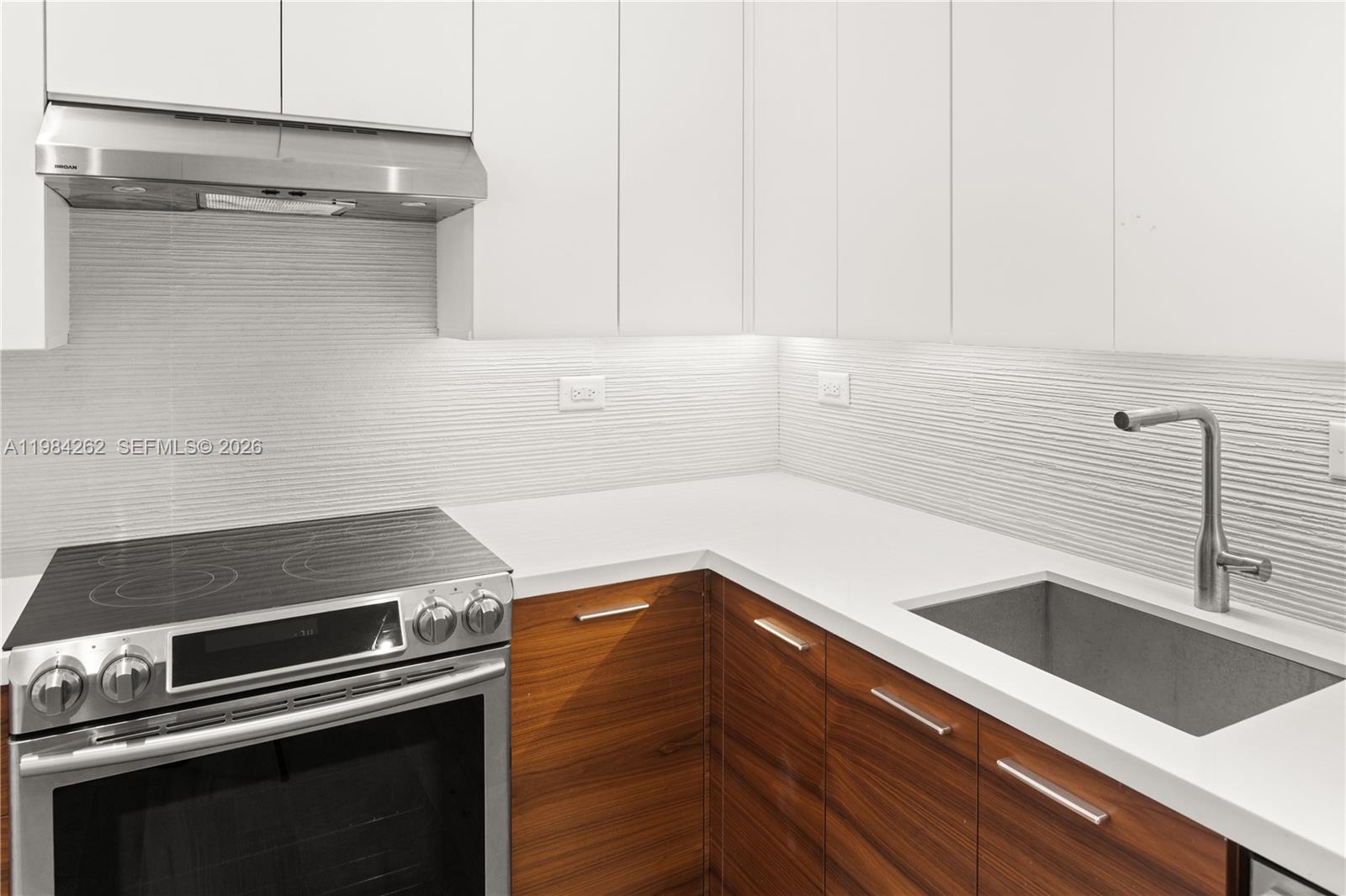 OCEANSIDE PLAZA CONDO - Residential