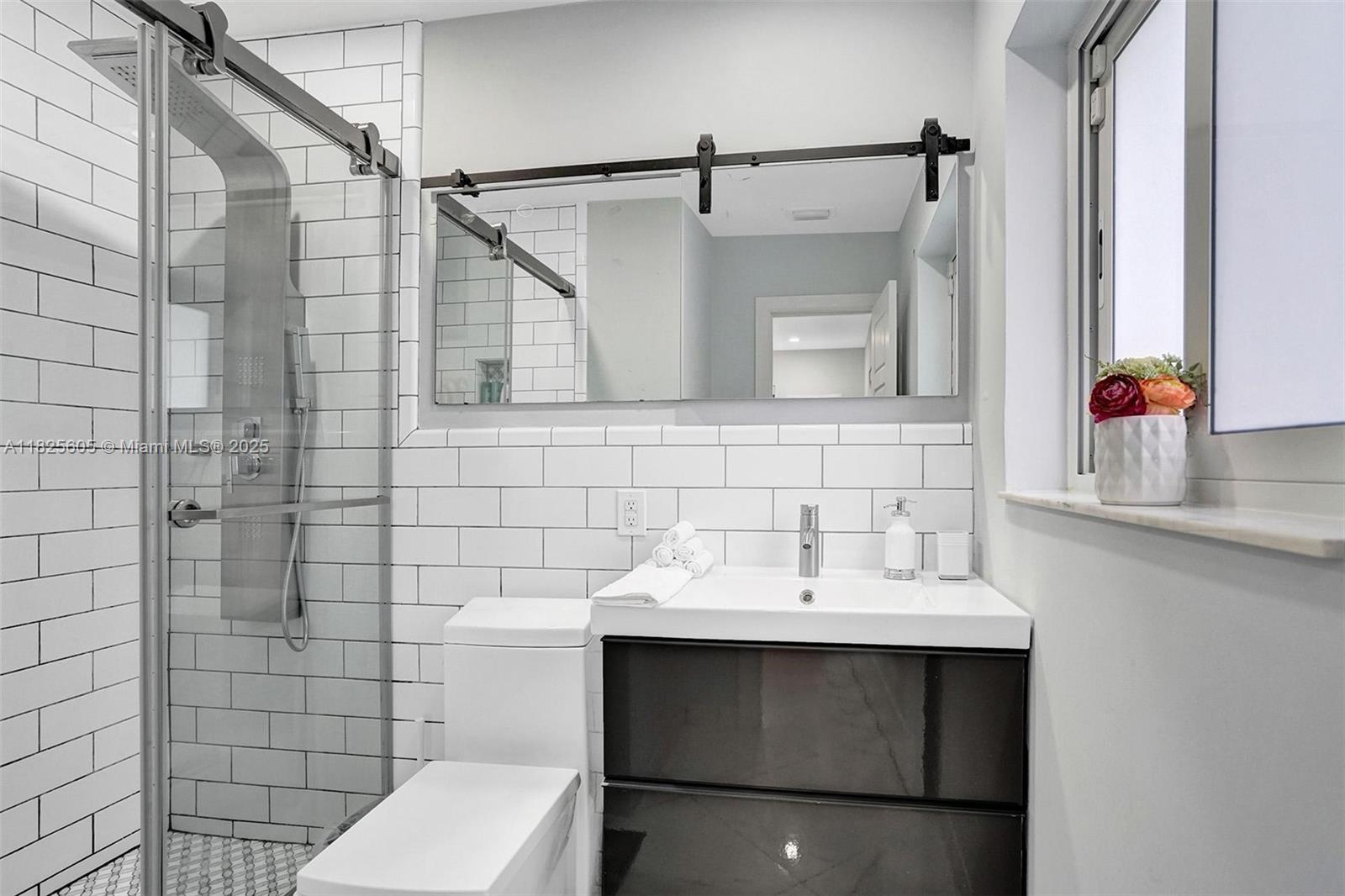 MARY-KNOLL - Residential Lease