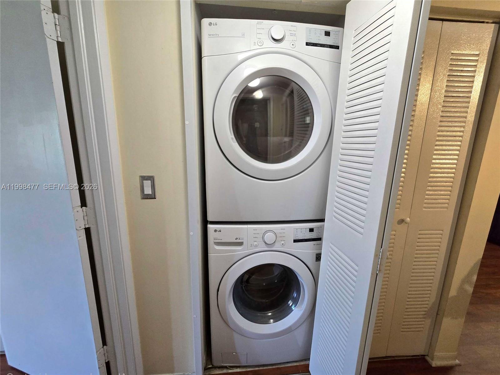 ENCLAVE AT DORAL CONDO NO - Residential Lease