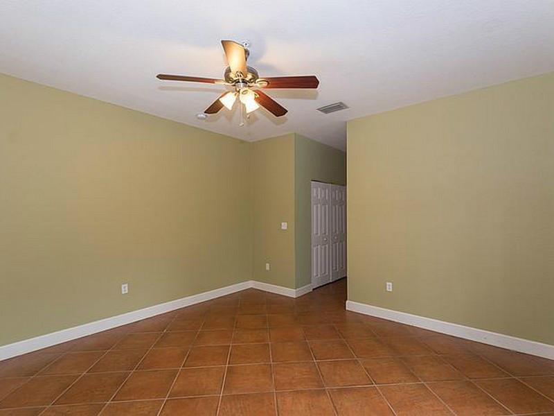 BRICKELL OAKS TOWNHOUSE C - Residential Lease