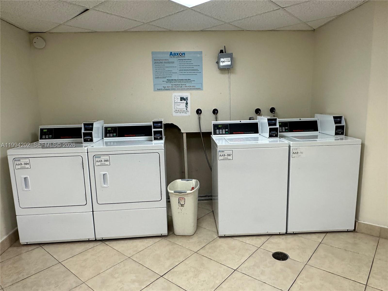 INVERRARY COUNTRY CLUB - Residential Lease