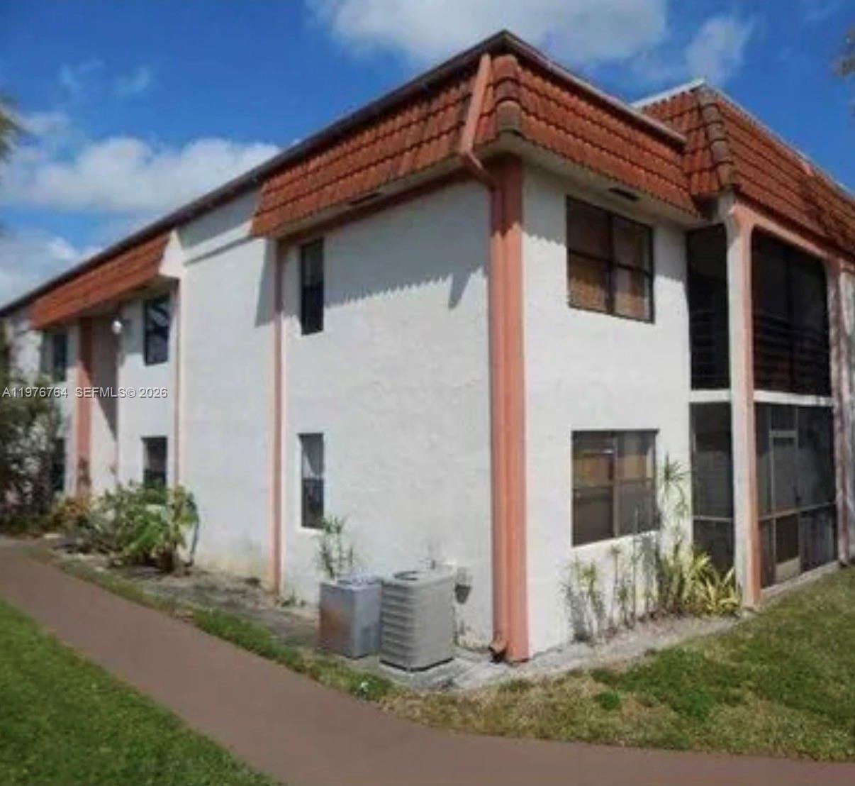 MONTEREY ONE CONDO - Residential Lease