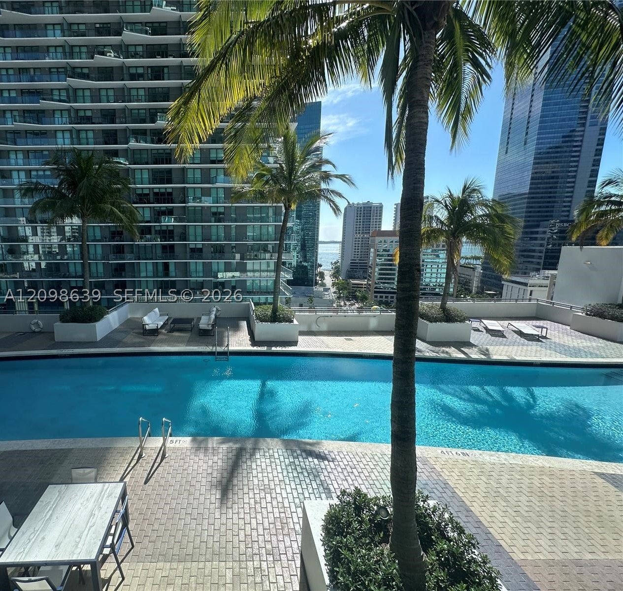 60 SW 13th St 2824