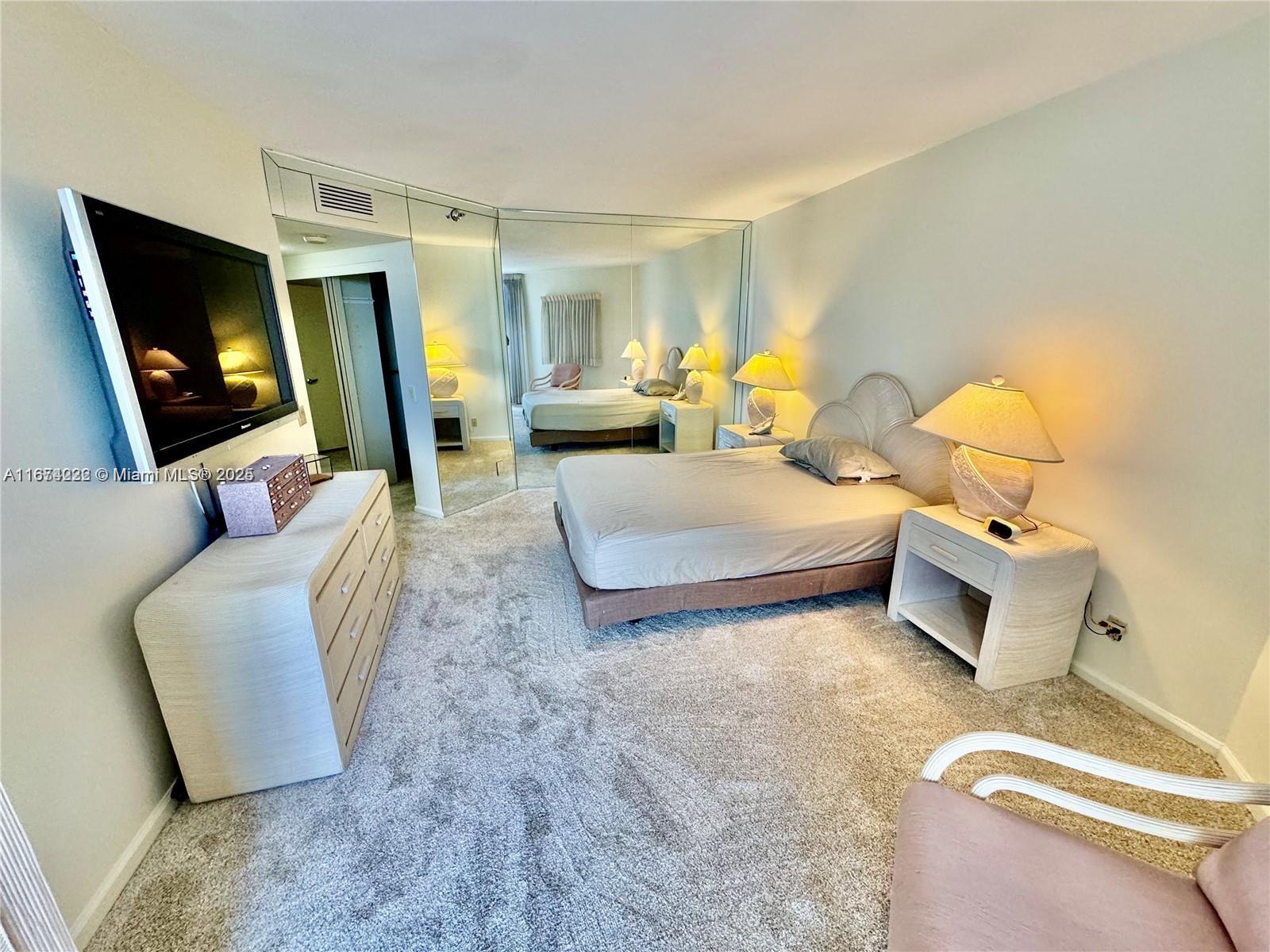 AVENTURA - Residential