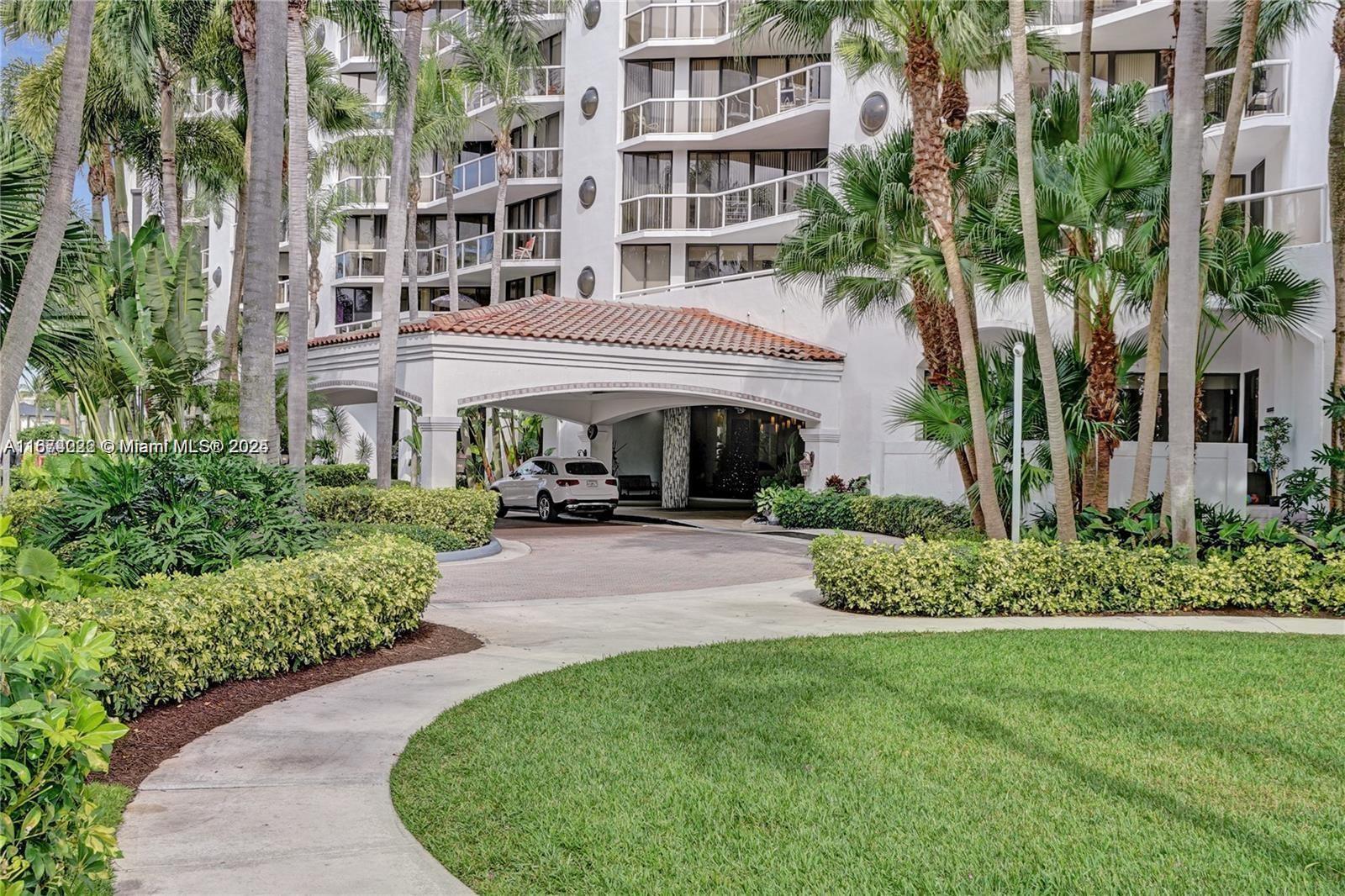 AVENTURA - Residential