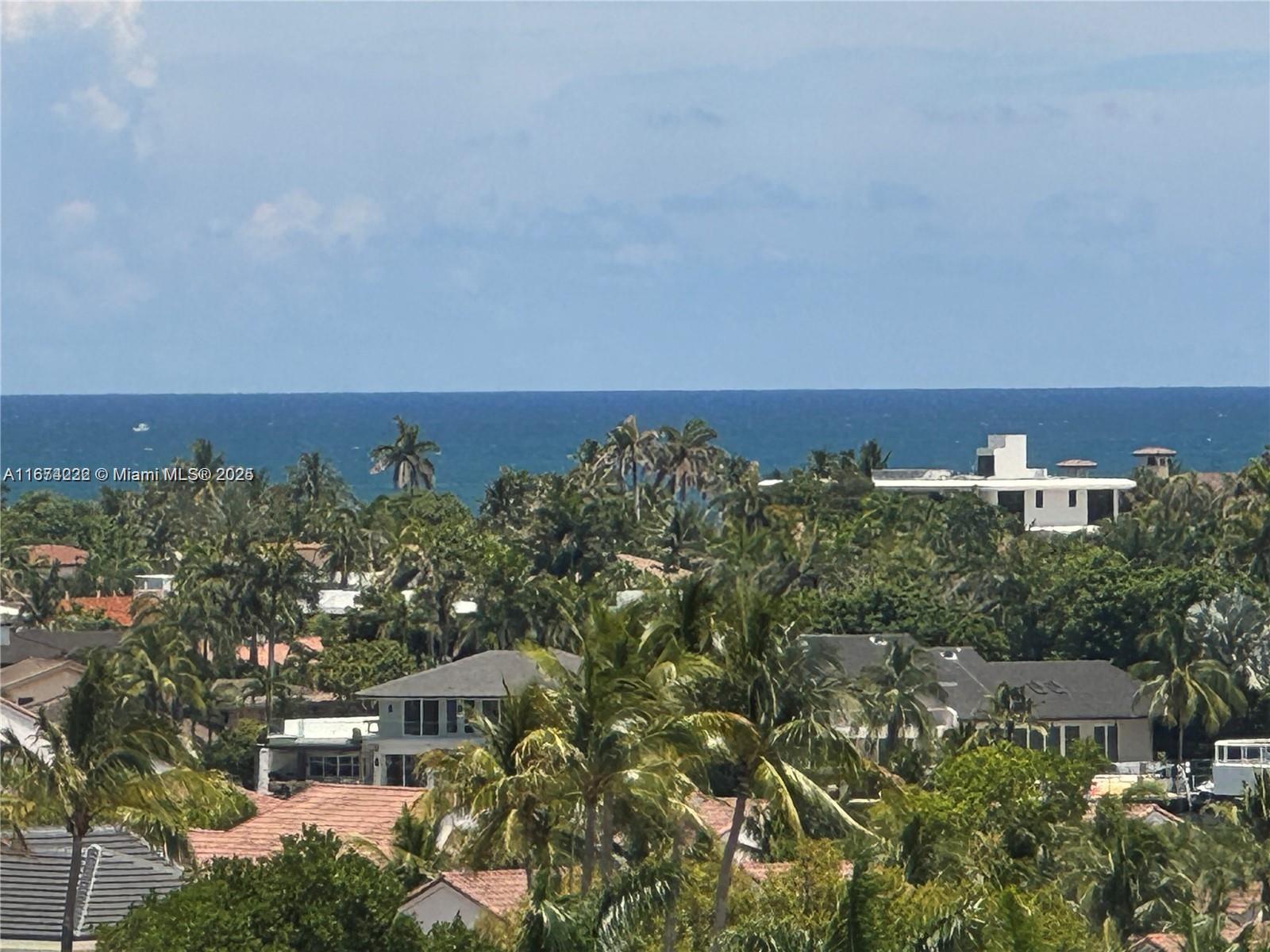 AVENTURA - Residential