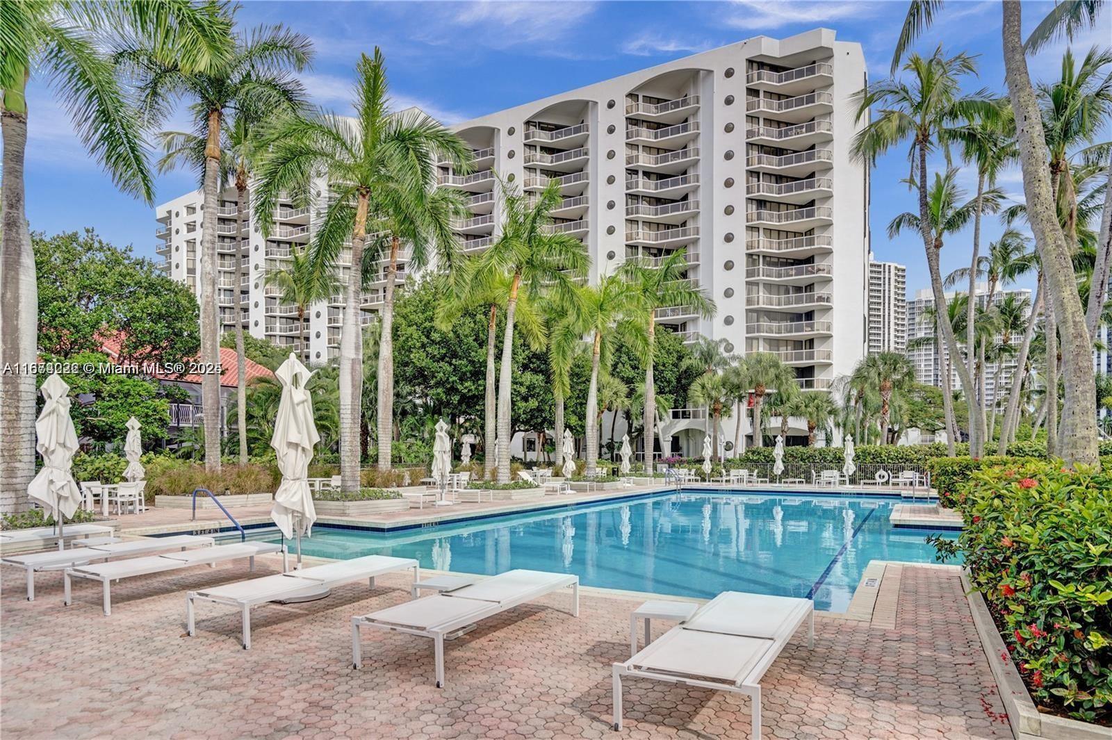 AVENTURA - Residential