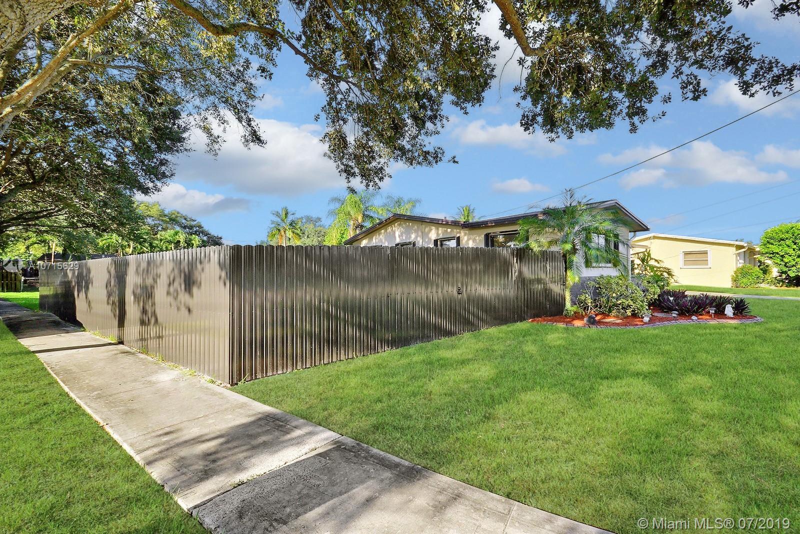 SUMMERTIME ISLES - Residential