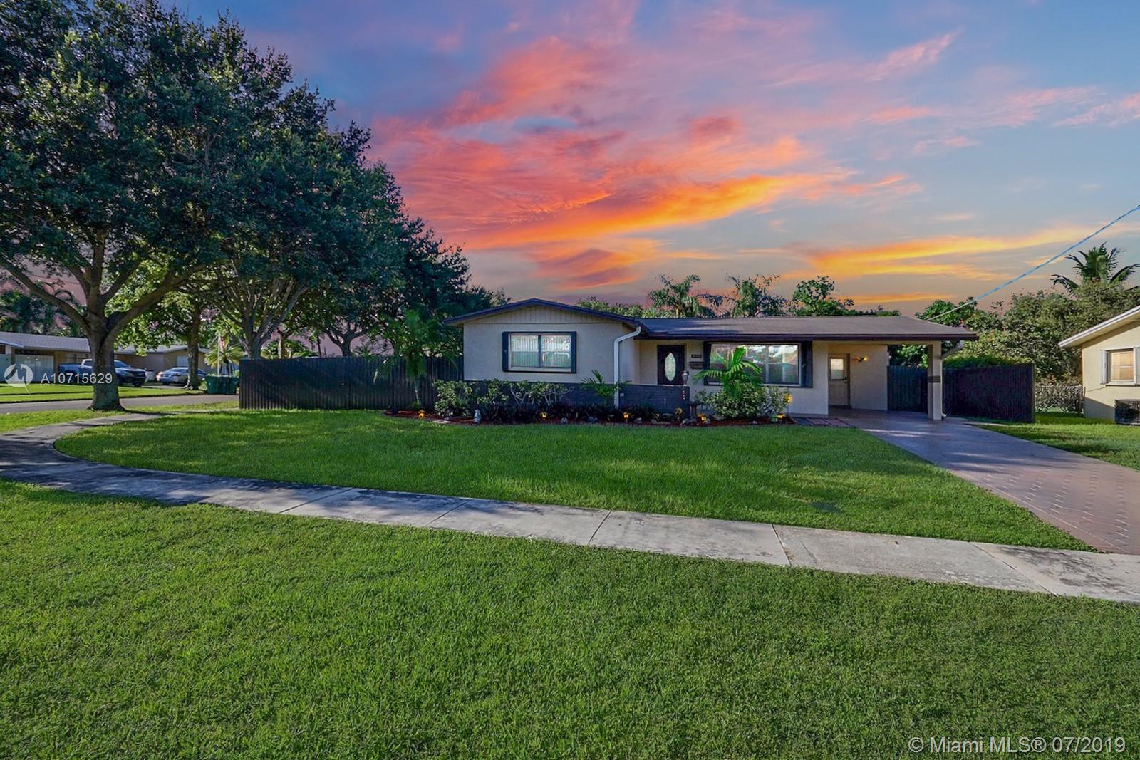 SUMMERTIME ISLES - Residential