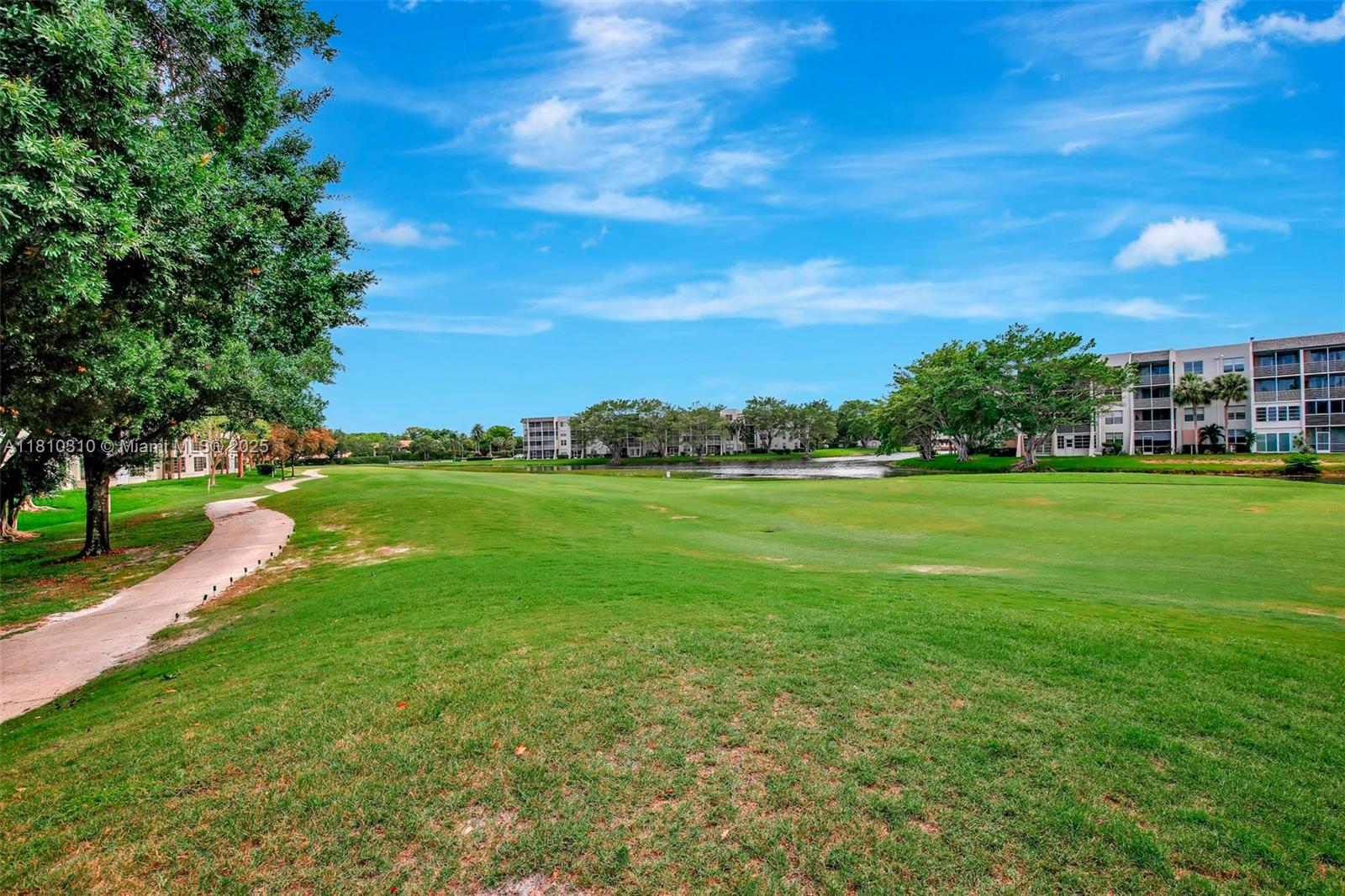 CONDO 24 OF WHITEHALL CON - Residential