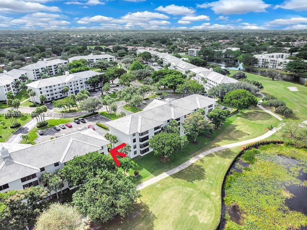 CONDO 24 OF WHITEHALL CON - Residential