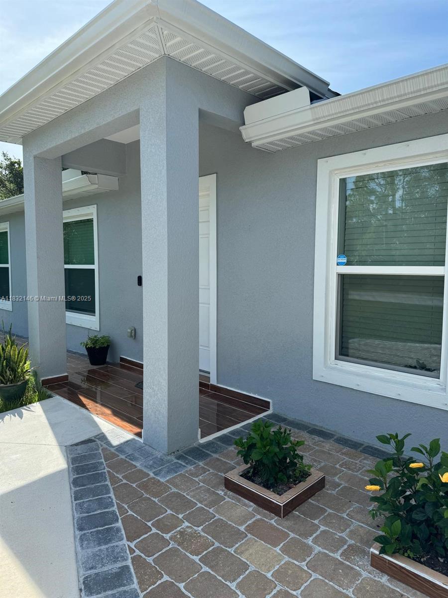 Port Charlotte - Residential