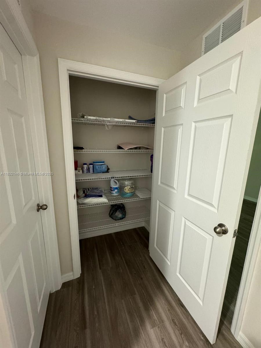 Port Charlotte - Residential