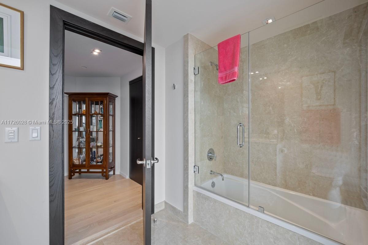 JADE RESIDENCES AT BRICKE - Residential