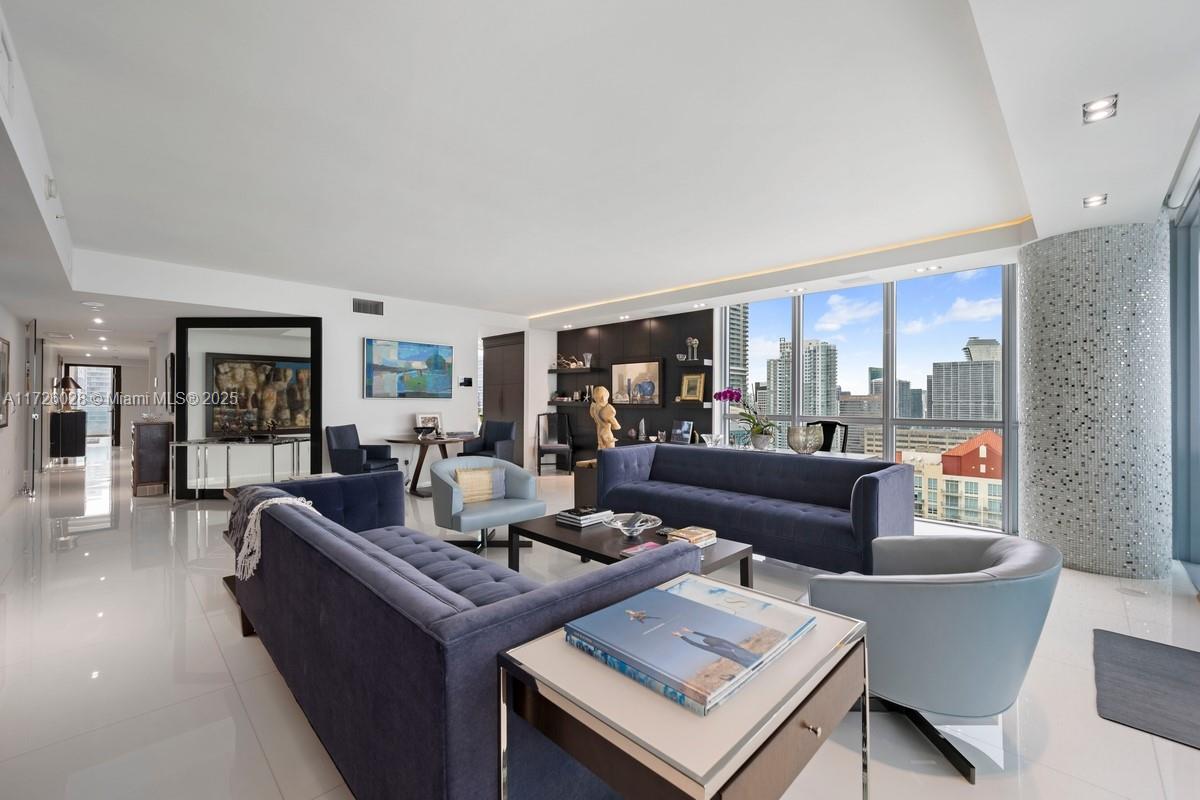 JADE RESIDENCES AT BRICKE - Residential