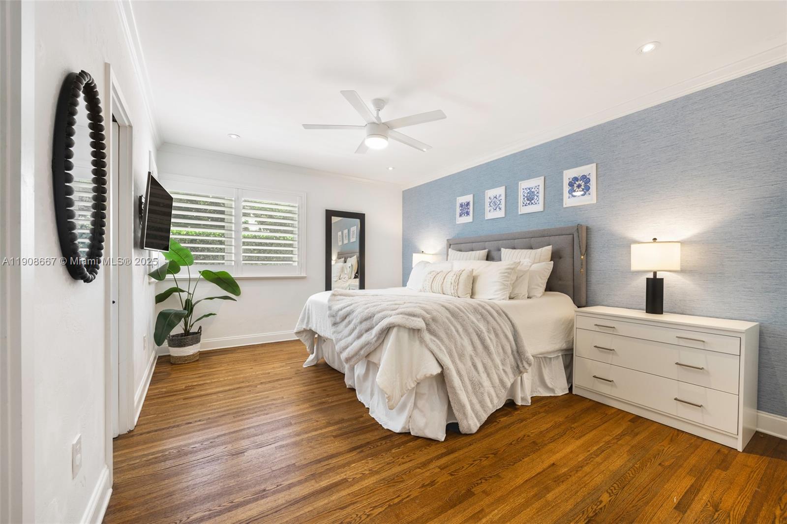 CORAL GABLES RIVIERA SEC - Residential