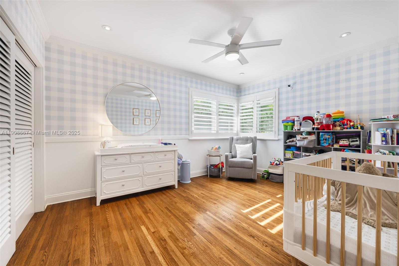 CORAL GABLES RIVIERA SEC - Residential