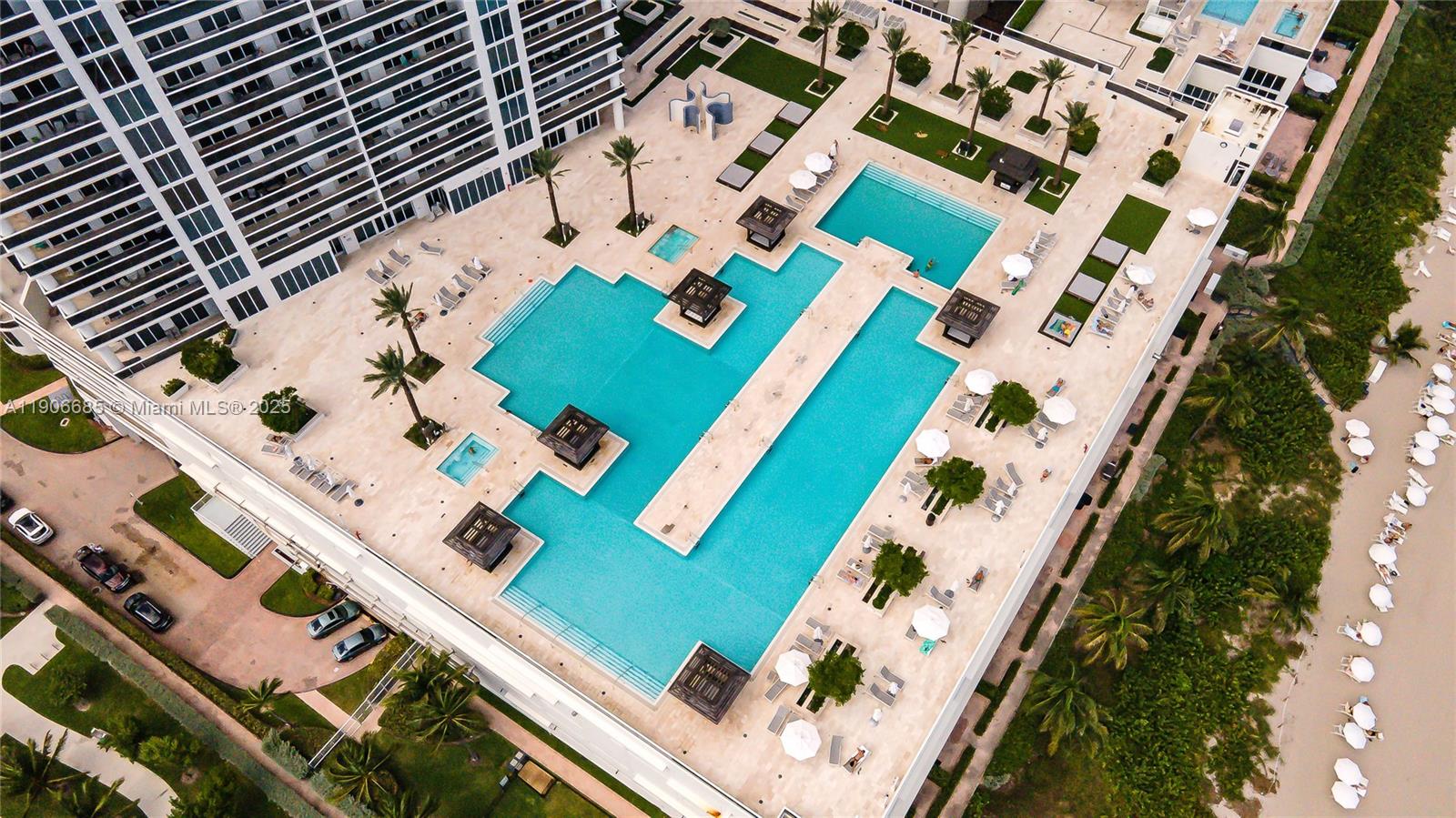 BEACH CLUB CONDO - Residential Lease