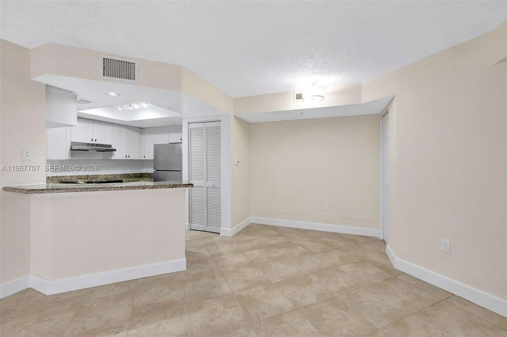 Photo of 2009 SE 10th Ave #302, Fort Lauderdale, FL 33316 (MLS # A11967707)