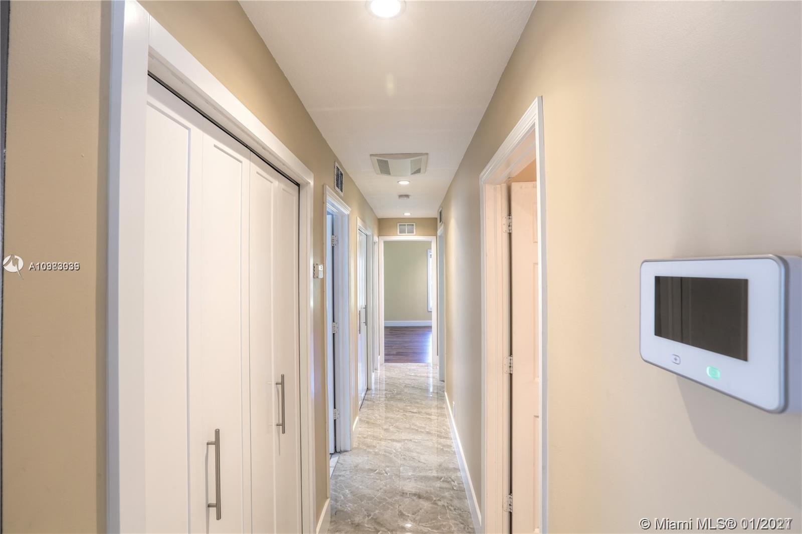 SHORELAND HGTS - Residential Lease