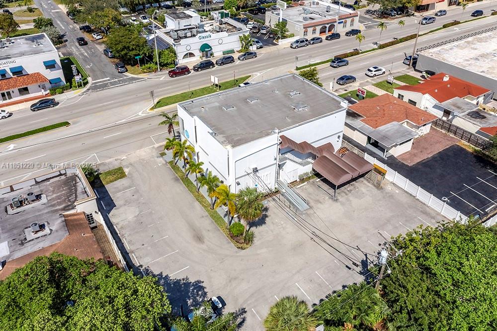 1600 E Atlantic Blvd