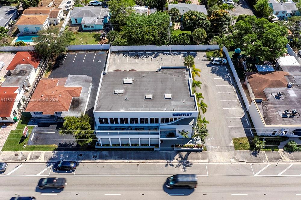 1600 E Atlantic Blvd