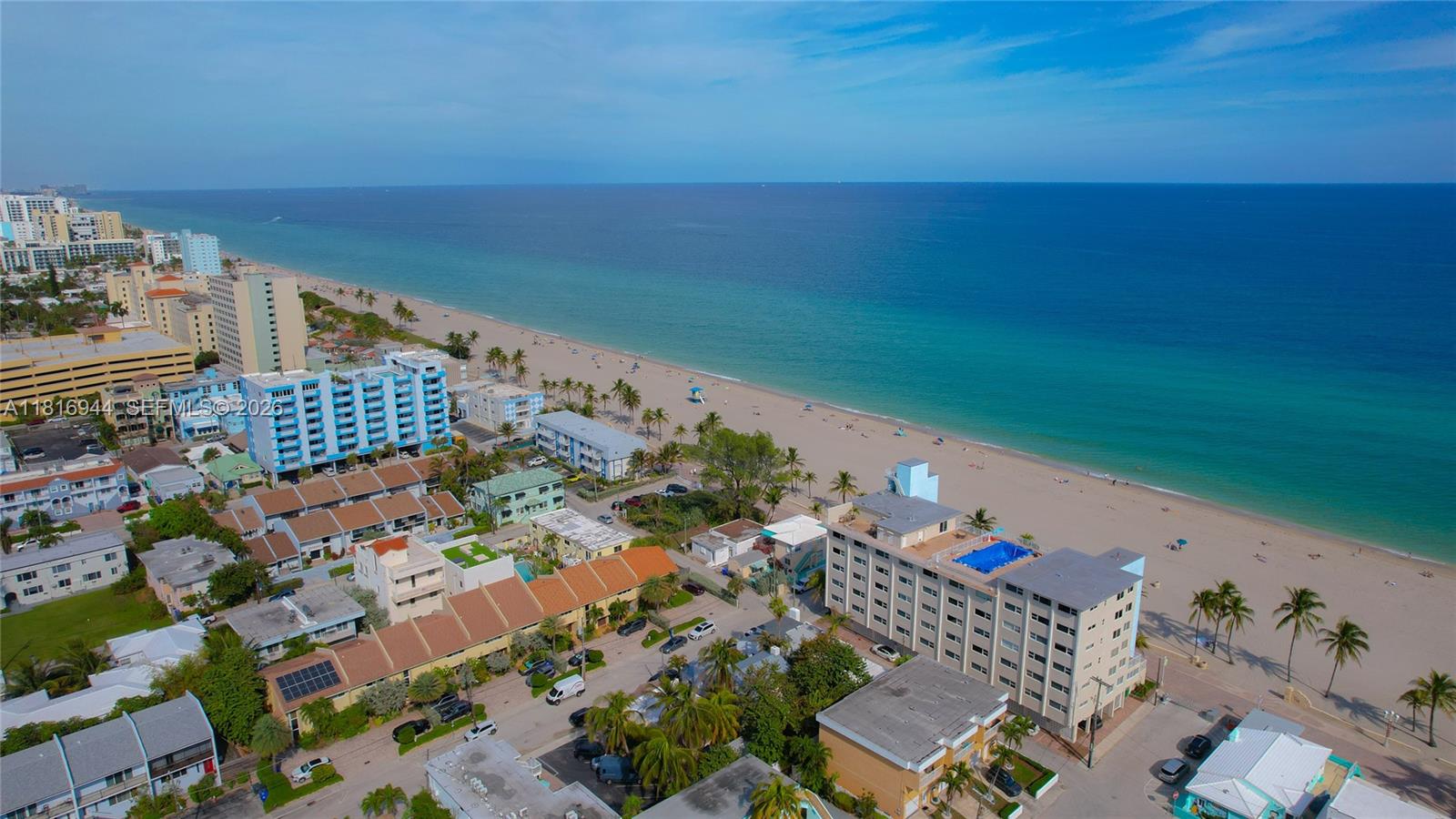 HOLLYWOOD BEACH - Residential
