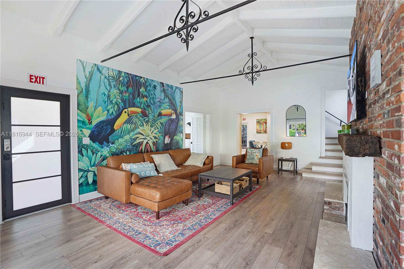 HOLLYWOOD BEACH - Residential