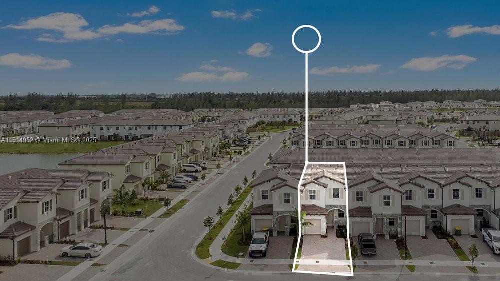 Lagos at ALTAMIRA - Residential Lease