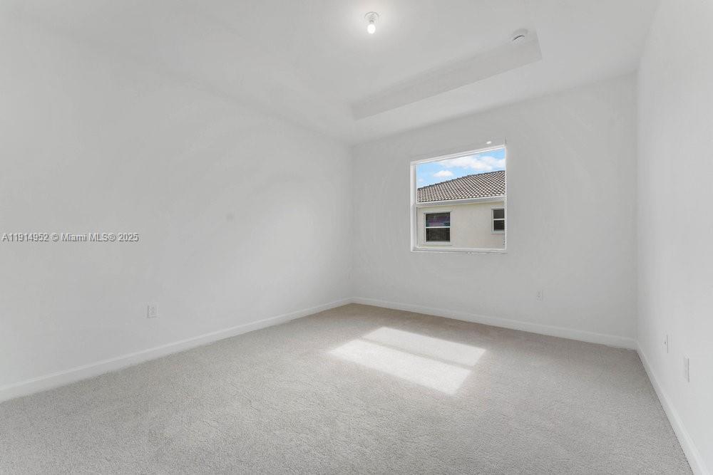 Lagos at ALTAMIRA - Residential Lease