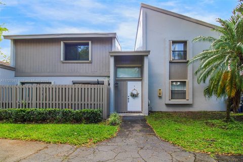 10619 SW 113th Pl 88B Miami FL 33176