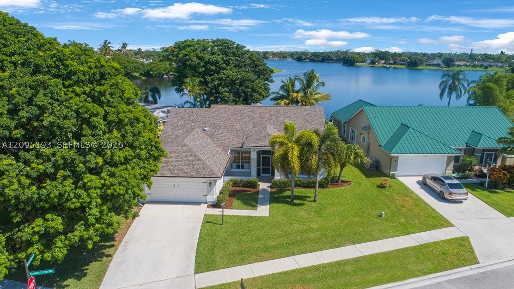 12911 Upper Cove Dr