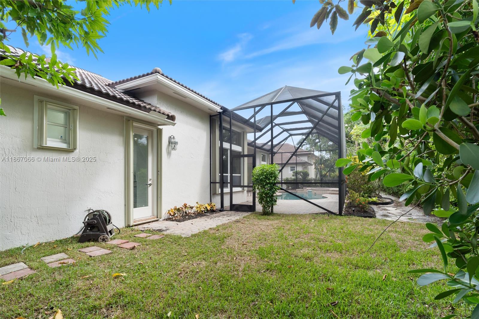 BOCA FALLS PAR K - Residential