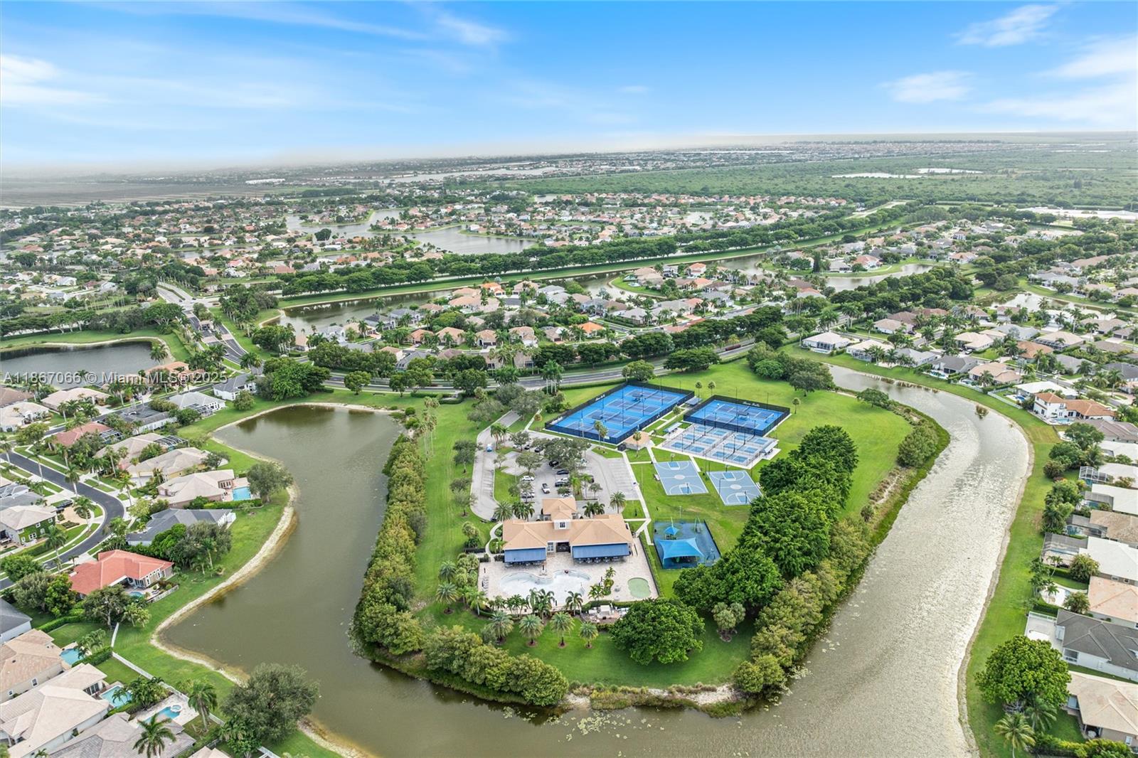 BOCA FALLS PAR K - Residential