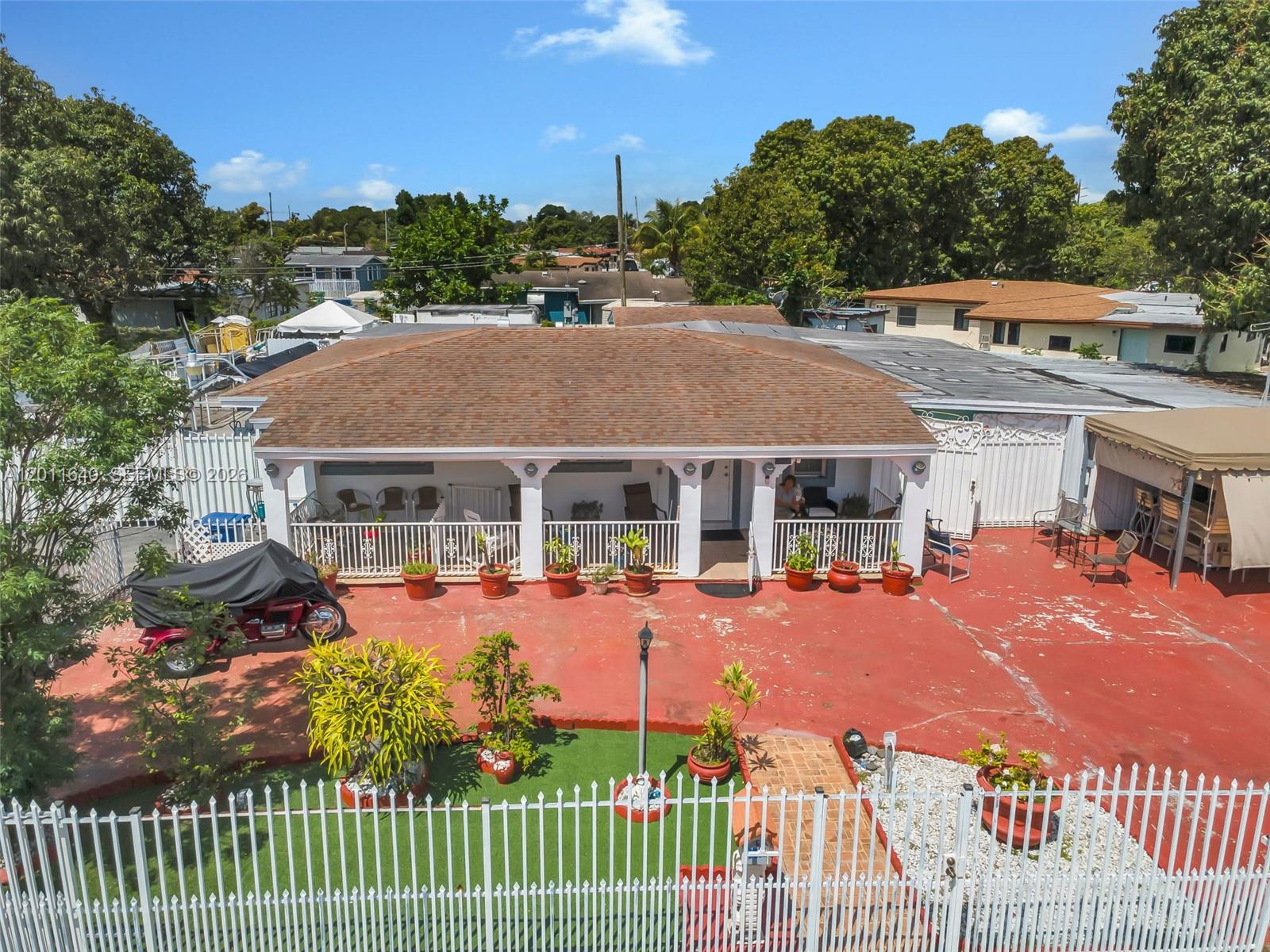ANDERSON HEIGHTS - Residential