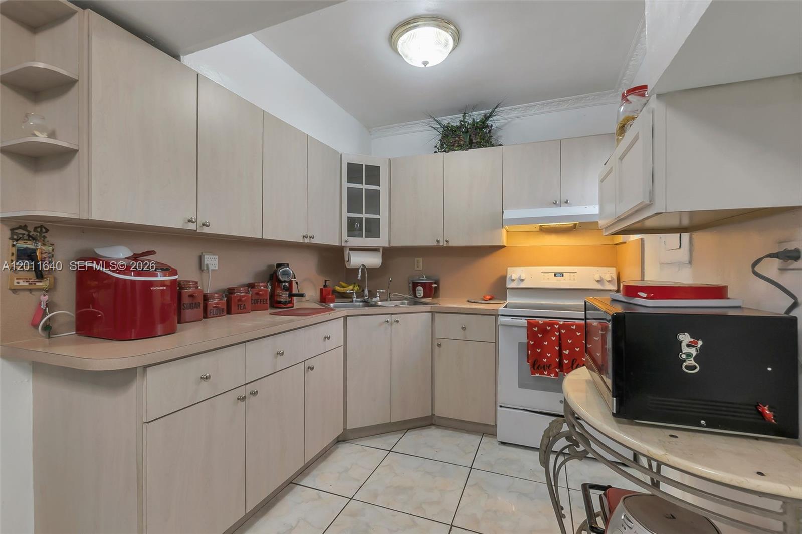 ANDERSON HEIGHTS - Residential