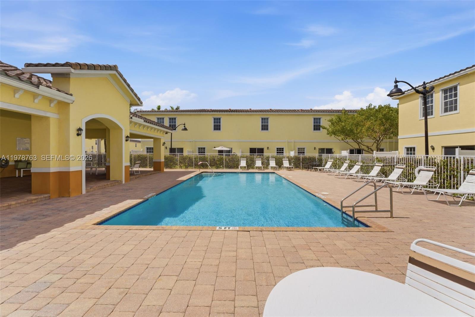 CRICKET CLUB - Residential